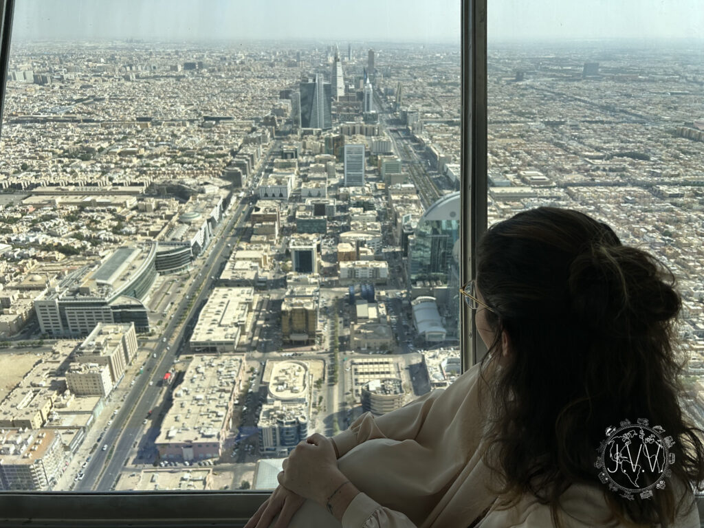 Vue sur Riyad depuis le sky bridge kingdom center
